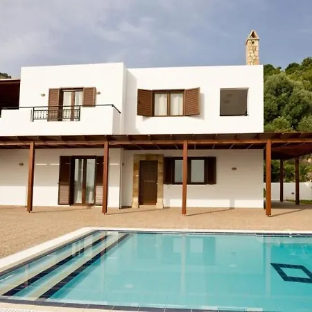 Aperanto Luxury Villas Vilă *